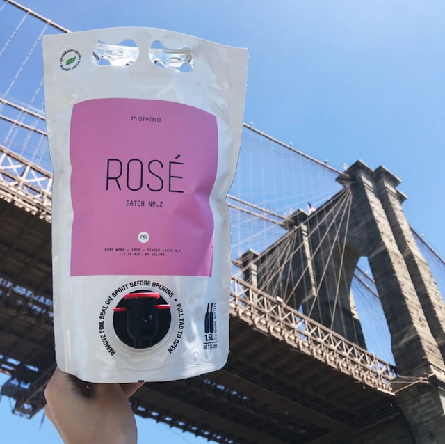 the ROSÉ has landed🌷